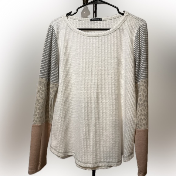 STACCATO Mixed Print Long Sleeved Top | Med |Cream and Pink | Soft Luxury | Cozy - Picture 2 of 2